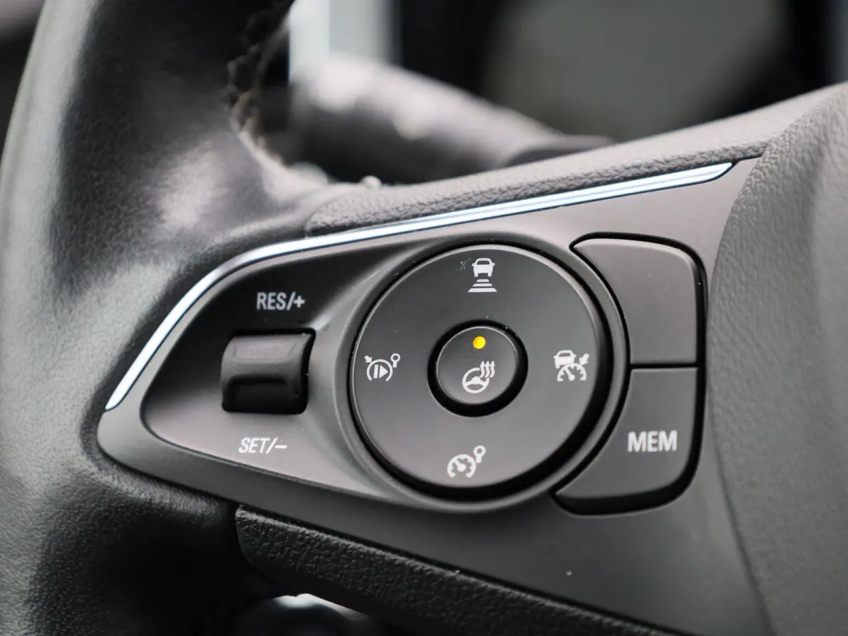 1.6 Turbo Plug-In Hybrid GS Line | TREKHAAK | STUURWIELVERWARMING | NAVIGATIE | CAMERA