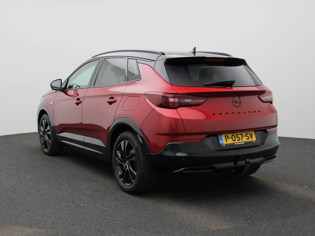 1.6 Turbo Plug-In Hybrid GS Line | TREKHAAK | STUURWIELVERWARMING | NAVIGATIE | CAMERA