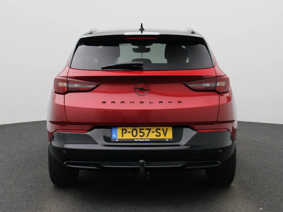 1.6 Turbo Plug-In Hybrid GS Line | TREKHAAK | STUURWIELVERWARMING | NAVIGATIE | CAMERA