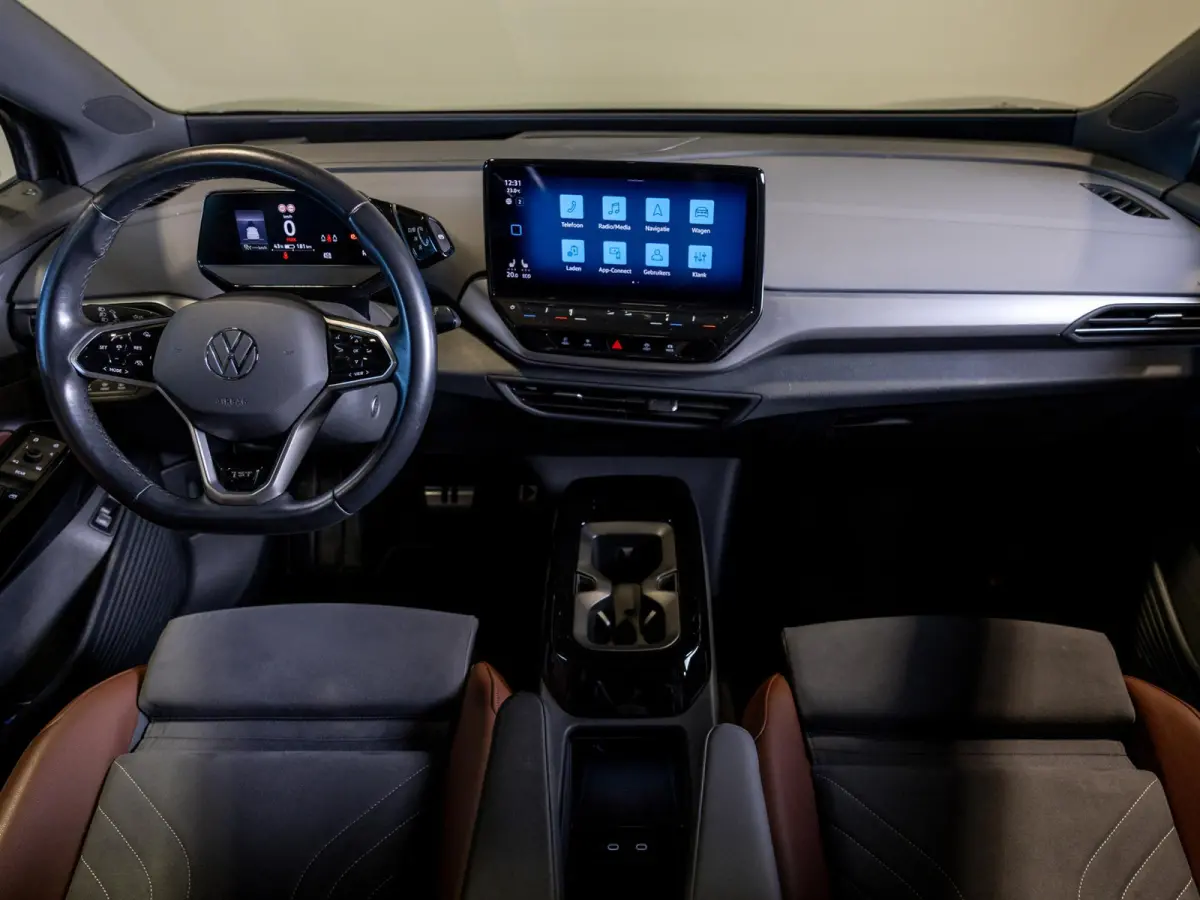Max 77 kWh SoH 95% 204pk / Panoramadak / Head up display / Memory / Achteruitrijcamera / Navigatie / Apple carplay /