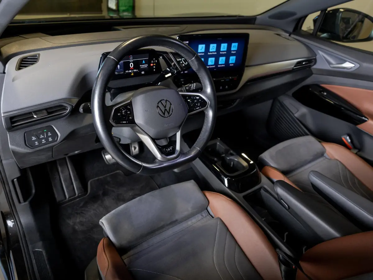 Max 77 kWh SoH 95% 204pk / Panoramadak / Head up display / Memory / Achteruitrijcamera / Navigatie / Apple carplay /