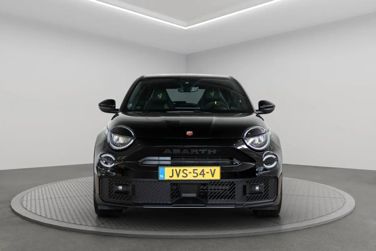 Turismo 54 kWh | Tot 8 Jaar Garantie | SOH 98% | Adaptive Cruise | Apple Carplay & Android Auto | 20 Inch Lichtmetalen velgen |