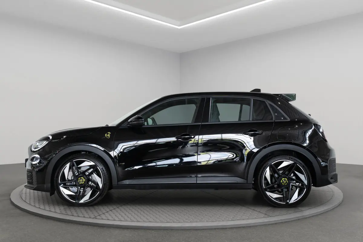 Turismo 54 kWh | Tot 8 Jaar Garantie | SOH 98% | Adaptive Cruise | Apple Carplay & Android Auto | 20 Inch Lichtmetalen velgen |