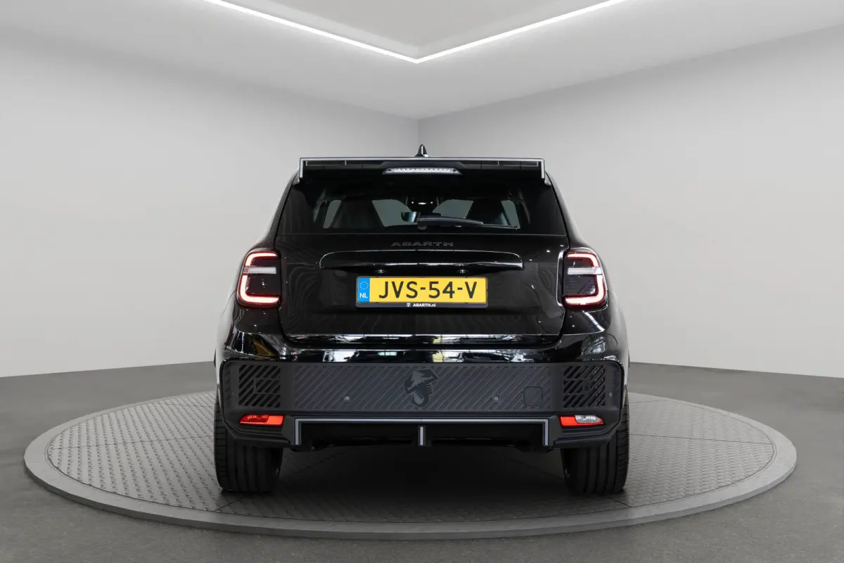 Turismo 54 kWh | Tot 8 Jaar Garantie | SOH 98% | Adaptive Cruise | Apple Carplay & Android Auto | 20 Inch Lichtmetalen velgen |
