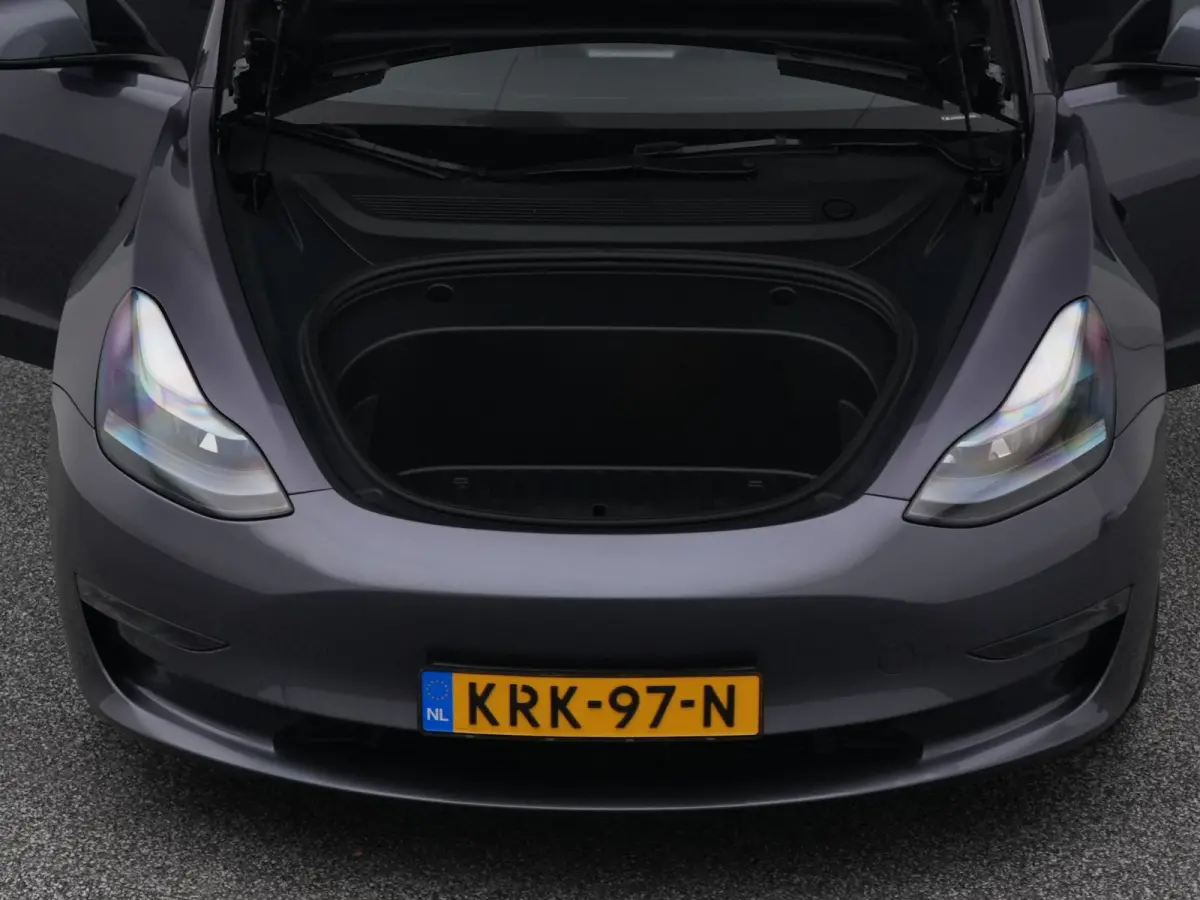 Long Range AWD 75 kWh PERFORMANCE | PANO | KEYLESS | STOELVERW.