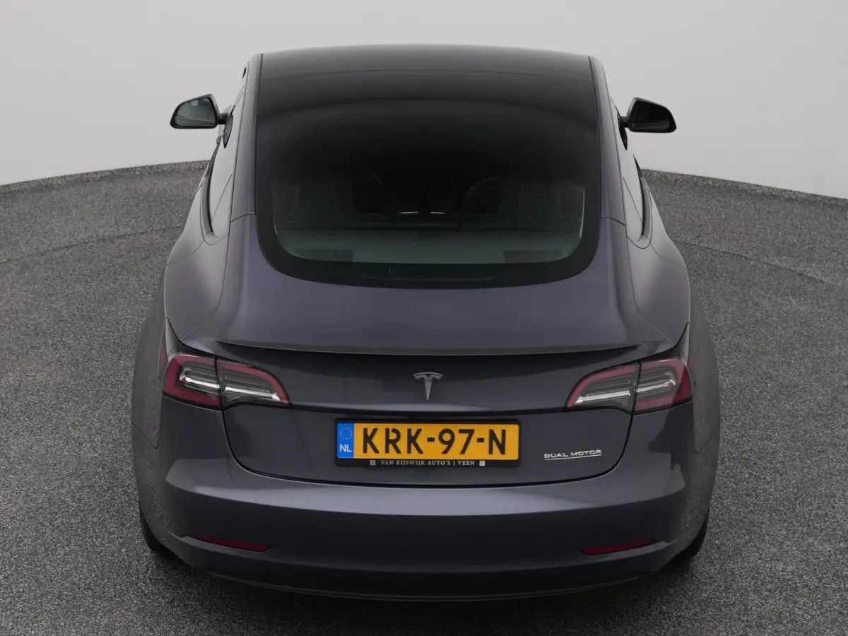 Long Range AWD 75 kWh PERFORMANCE | PANO | KEYLESS | STOELVERW.