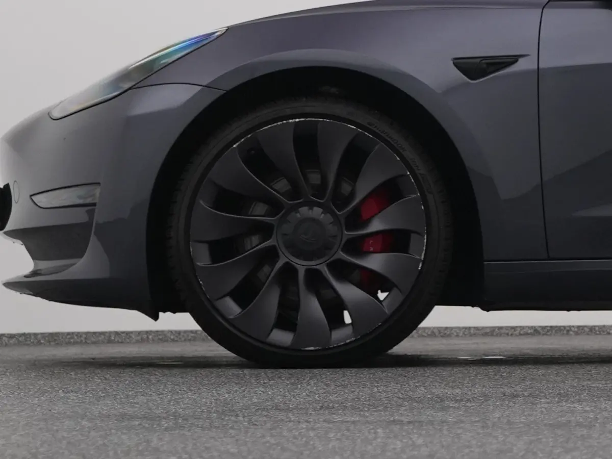 Long Range AWD 75 kWh PERFORMANCE | PANO | KEYLESS | STOELVERW.