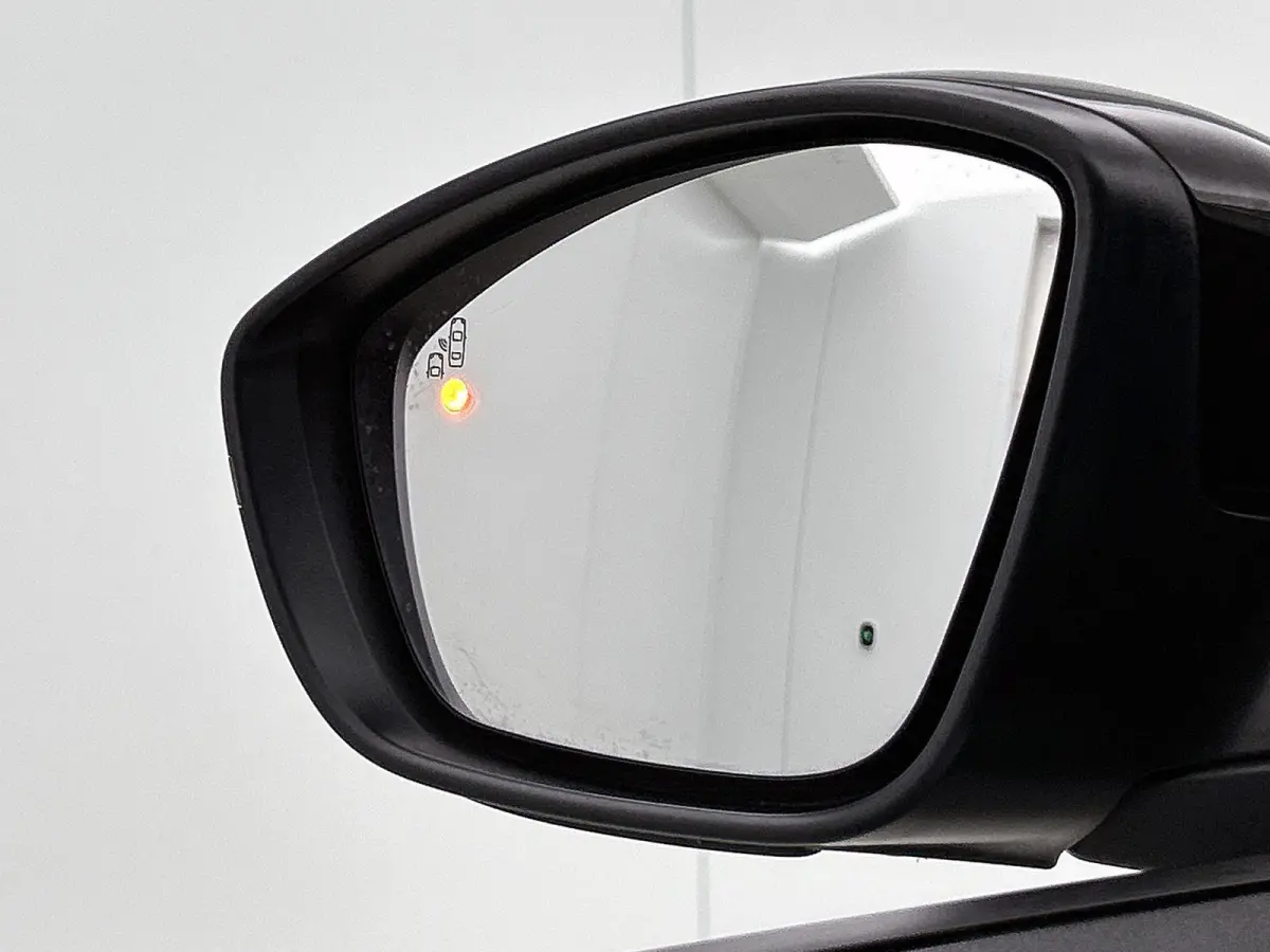1.2 100pk Summit | Camera | Apple Carplay / Android Auto | Dodehoekbewaking | Adaptive Cruise Control