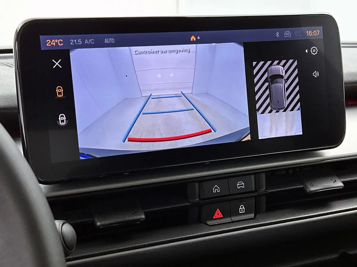 1.2 100pk Summit | Camera | Apple Carplay / Android Auto | Dodehoekbewaking | Adaptive Cruise Control