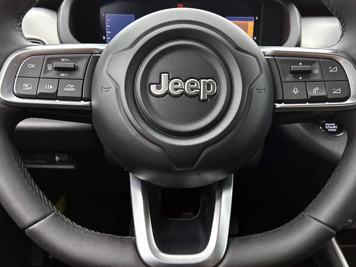 1.2 100pk Summit | Camera | Apple Carplay / Android Auto | Dodehoekbewaking | Adaptive Cruise Control