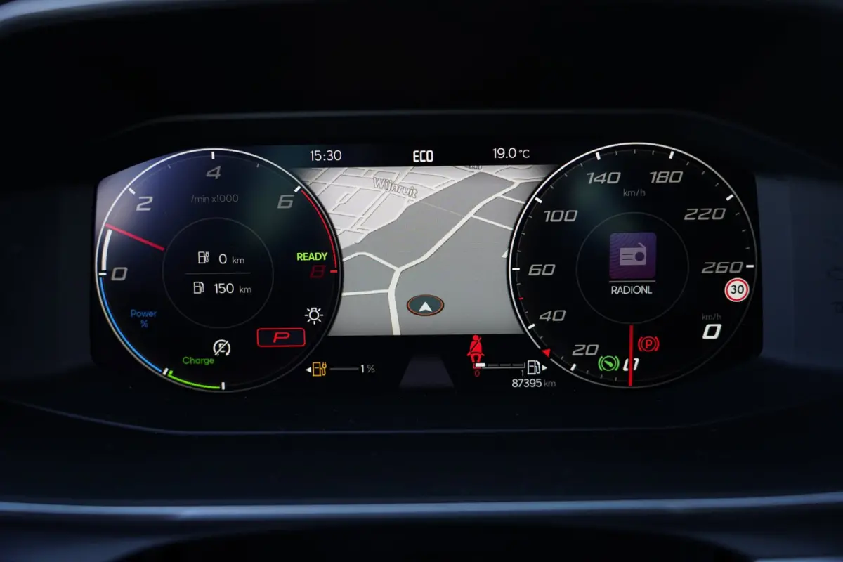 1.4 TSI eHybrid PHEV FR 204PK Pano Cam Virtual Led Navi Leder/Alcantara Memory