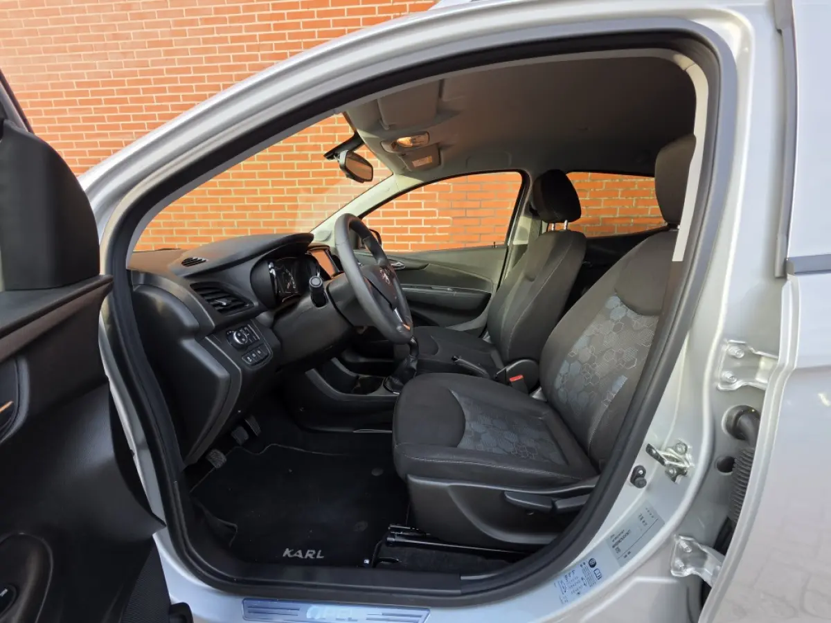 1.0 Online Edition 1e eigenaar Carplay Velgen