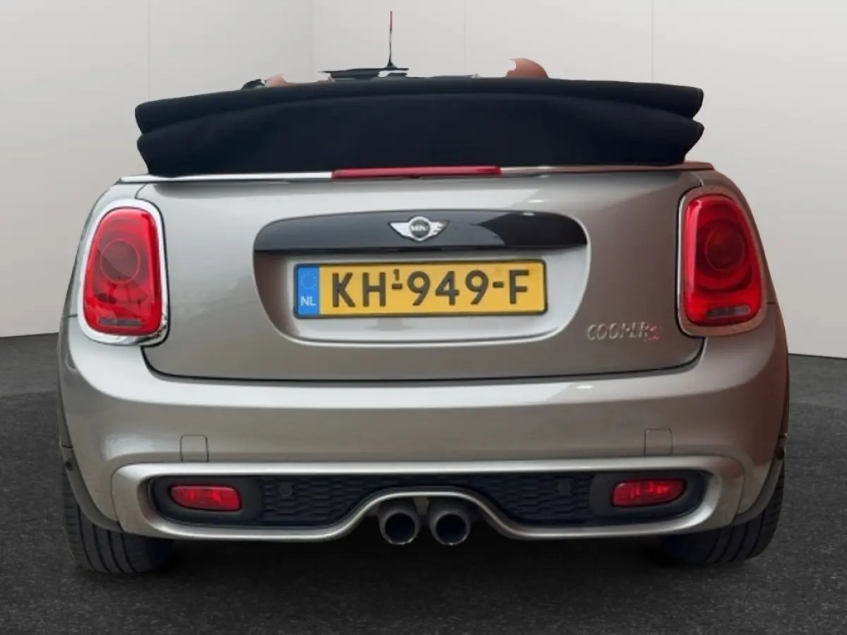 2.0 S Chili Serious Business Automaat 192PK Leder Harman/Kardon