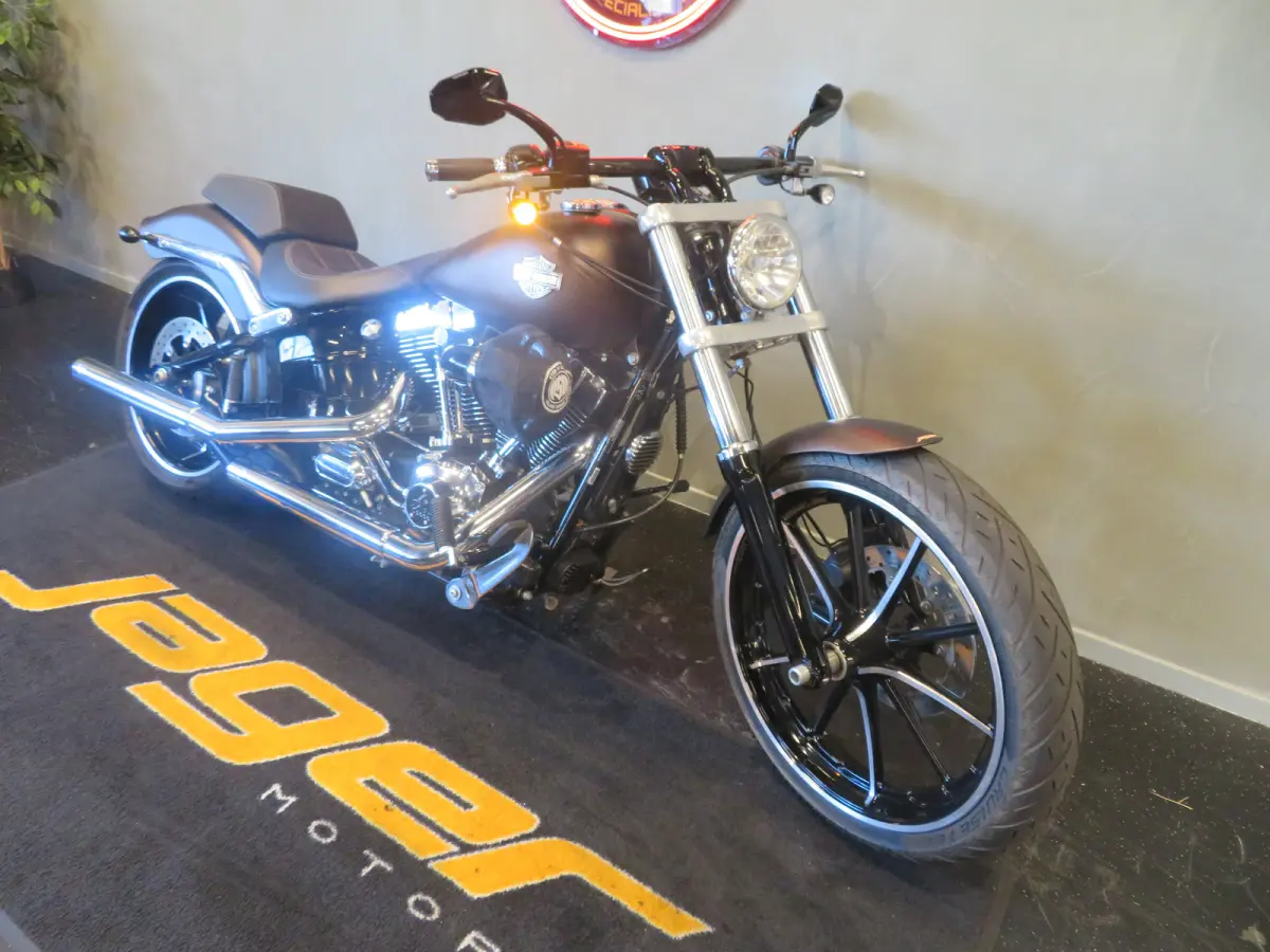 FXSB 103 SOFTAIL TOP!!