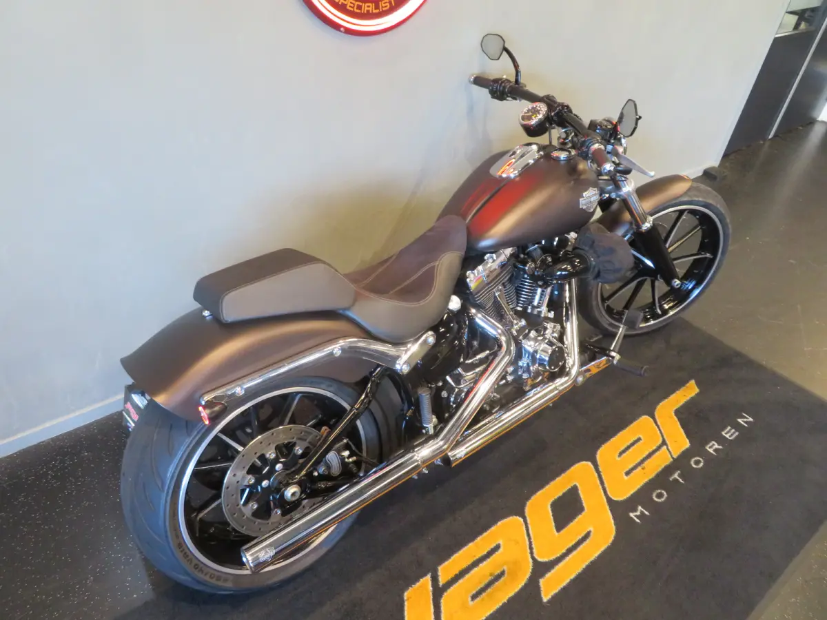 FXSB 103 SOFTAIL TOP!!