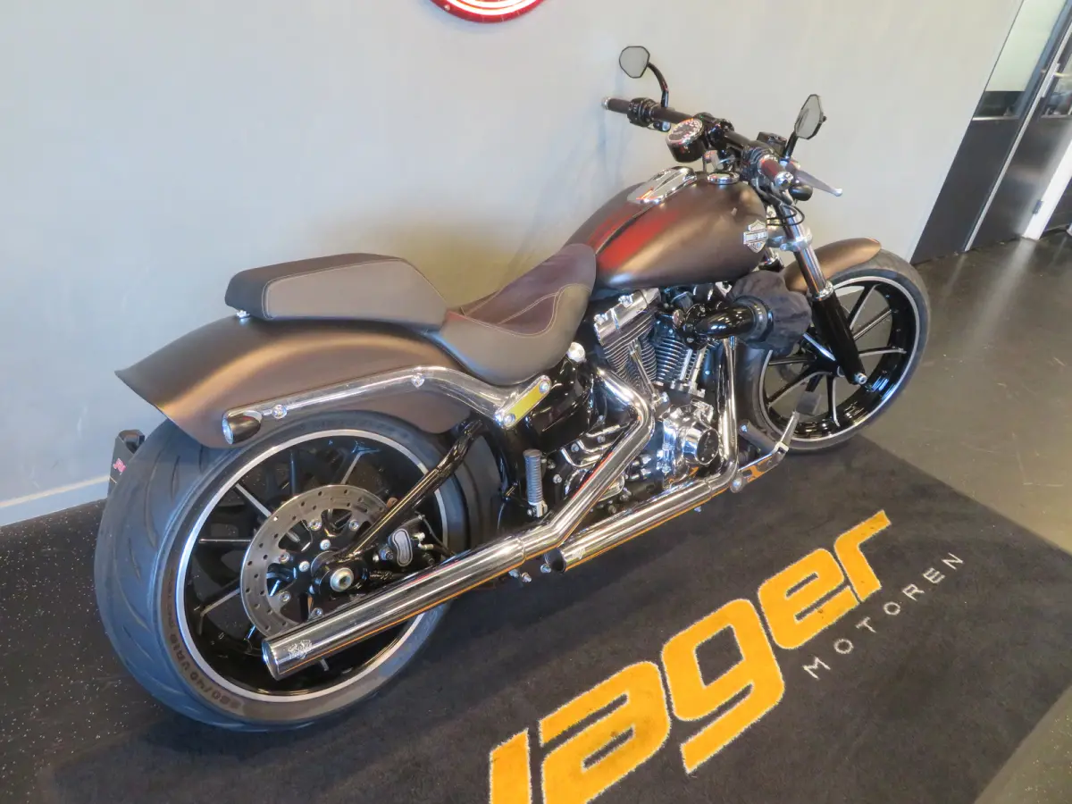 FXSB 103 SOFTAIL TOP!!