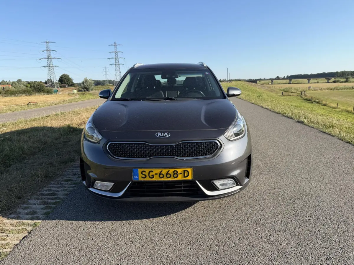 1.6 GDi Hybrid DynamicLine 106899km dealer onderh