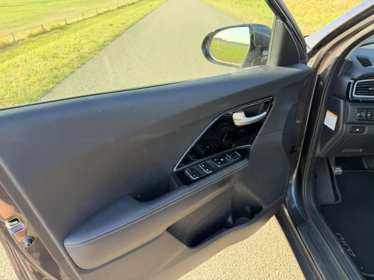 1.6 GDi Hybrid DynamicLine 106899km dealer onderh