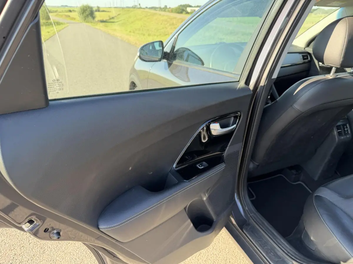 1.6 GDi Hybrid DynamicLine 106899km dealer onderh