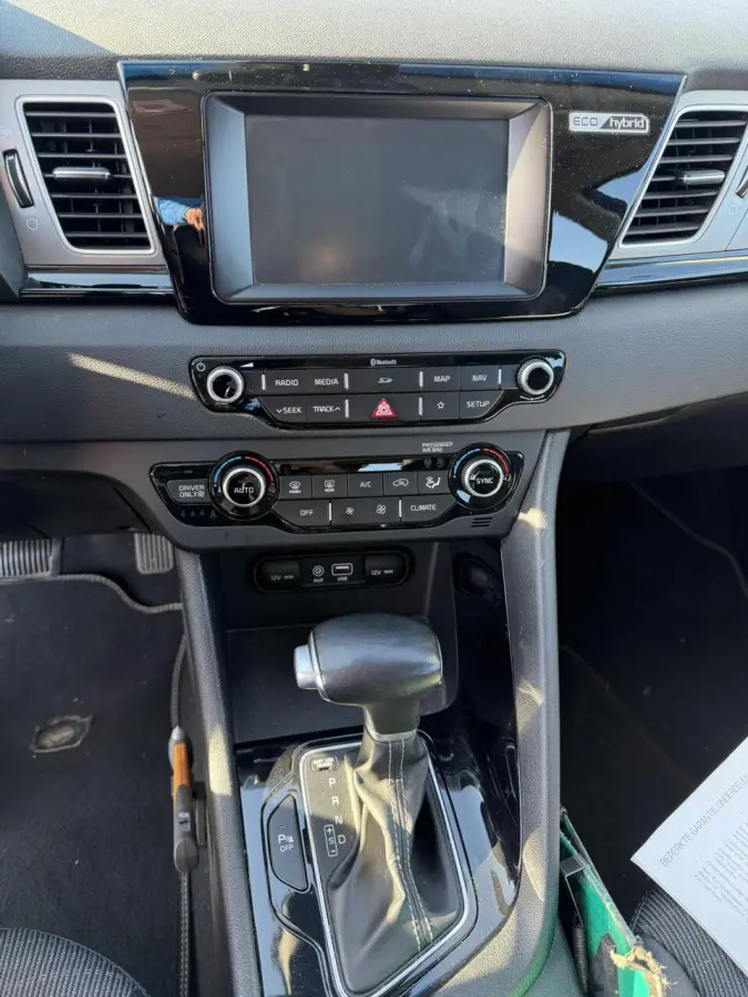 1.6 GDi Hybrid DynamicLine 106899km dealer onderh