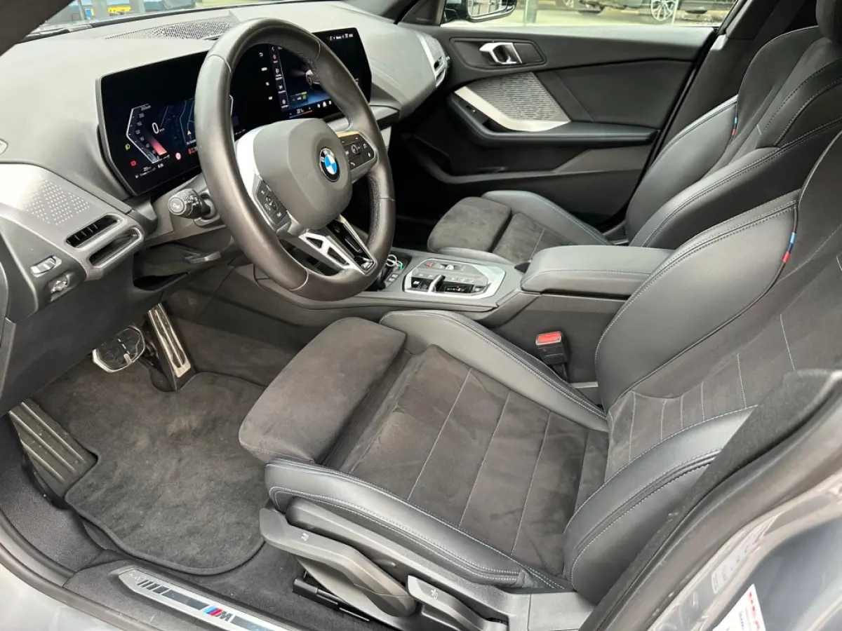 220 I M-Sportpakket I Shadow Line I Navi I Sportstoelen I Led I DAB I 18 inch