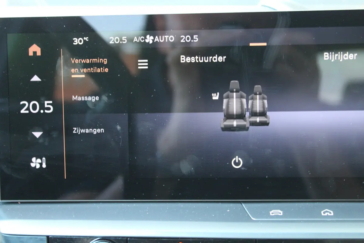 1.6 Turbo Plug-in-Hybrid Business Edition | Tot 8 jaar garantie | Schuif-kanteldak | Focal Audio | 360 camera | Lederen bekleding |