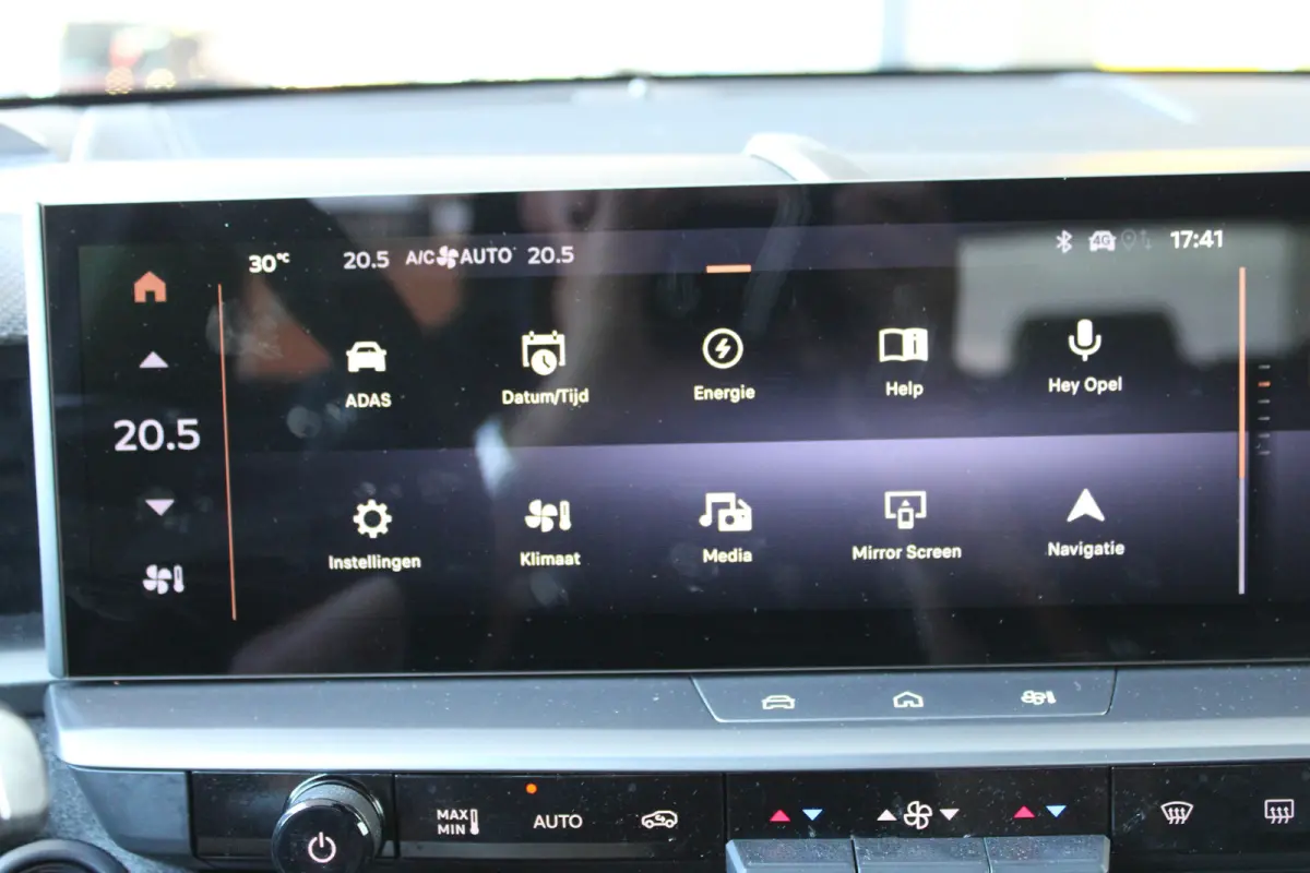 1.6 Turbo Plug-in-Hybrid Business Edition | Tot 8 jaar garantie | Schuif-kanteldak | Focal Audio | 360 camera | Lederen bekleding |