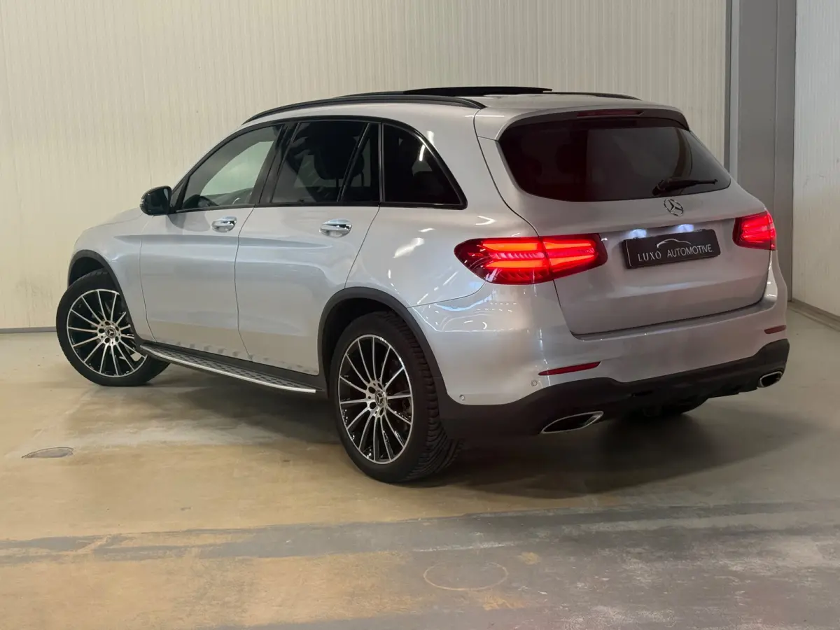 300 4MATIC | AMG/NIGHT | PANO | CAMERA | LED