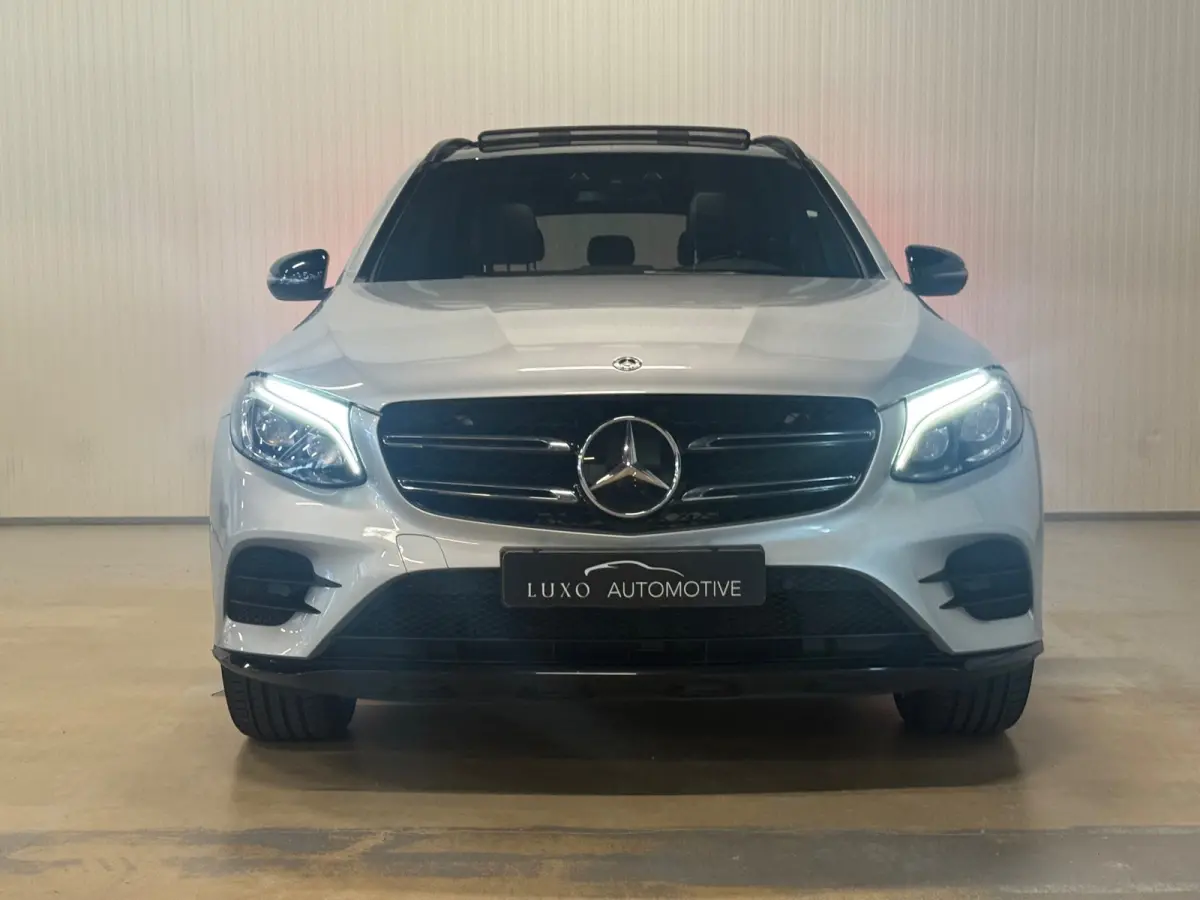 300 4MATIC | AMG/NIGHT | PANO | CAMERA | LED