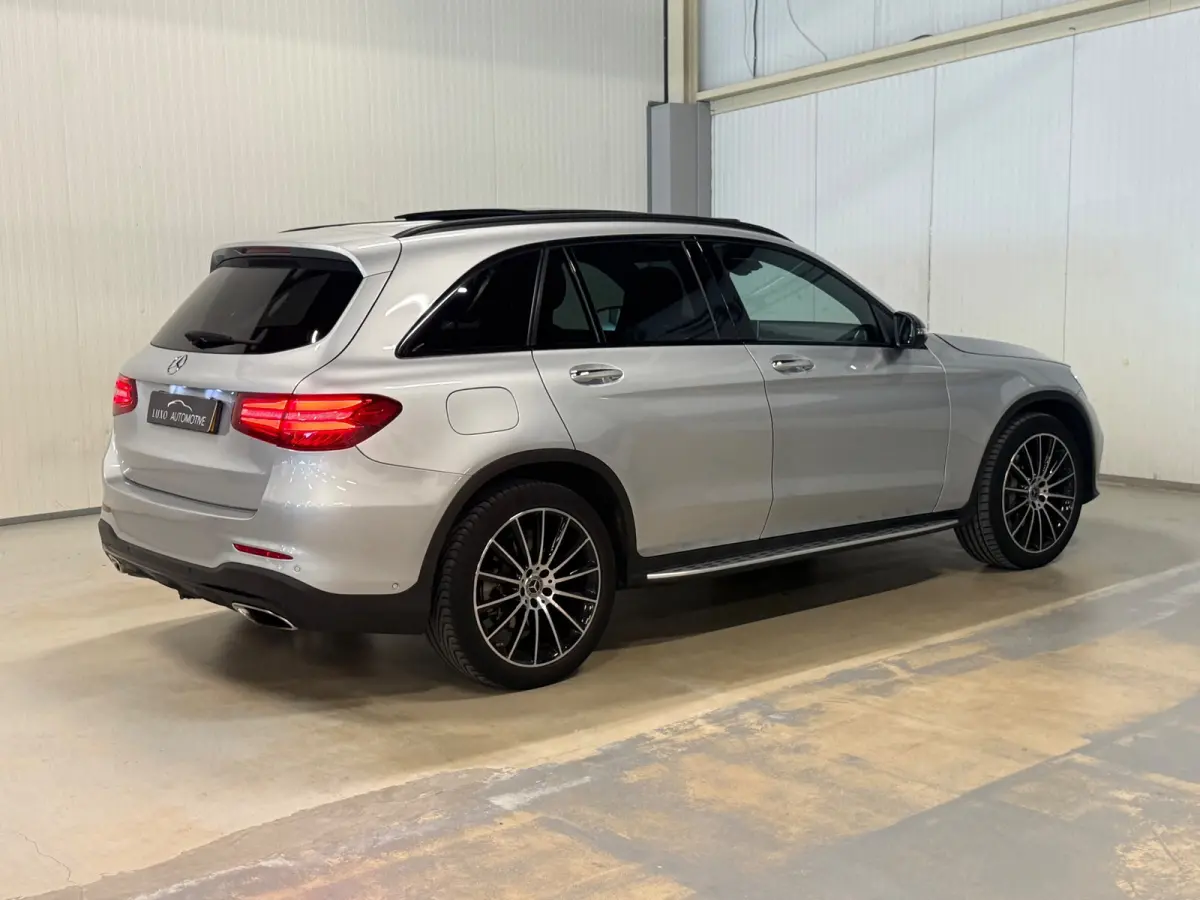 300 4MATIC | AMG/NIGHT | PANO | CAMERA | LED