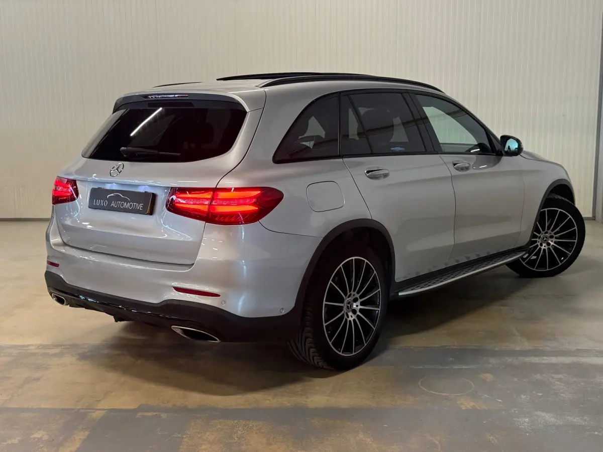 300 4MATIC | AMG/NIGHT | PANO | CAMERA | LED