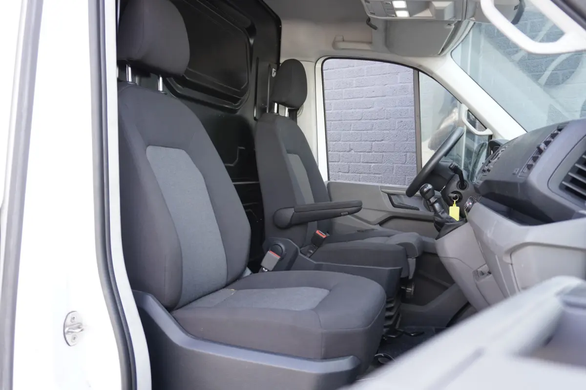 2.0 TDI 140PK L3H3 EURO 6 - Airco - Cruise - €17.950,- Excl.