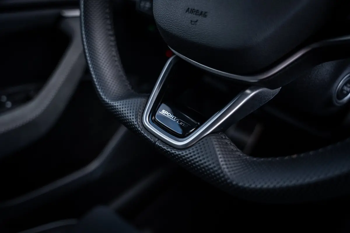 1.5 TSI PHEV Sportline Business | Achteruitrijcamera | Apple Carplay/Android Auto|telefoonintegratie premium | Cruise control adaptief