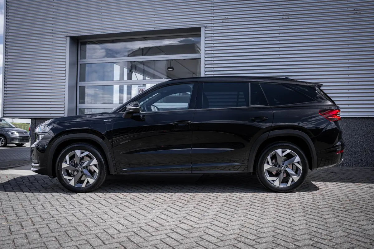 1.5 TSI PHEV Sportline Business | Achteruitrijcamera | Apple Carplay/Android Auto|telefoonintegratie premium | Cruise control adaptief