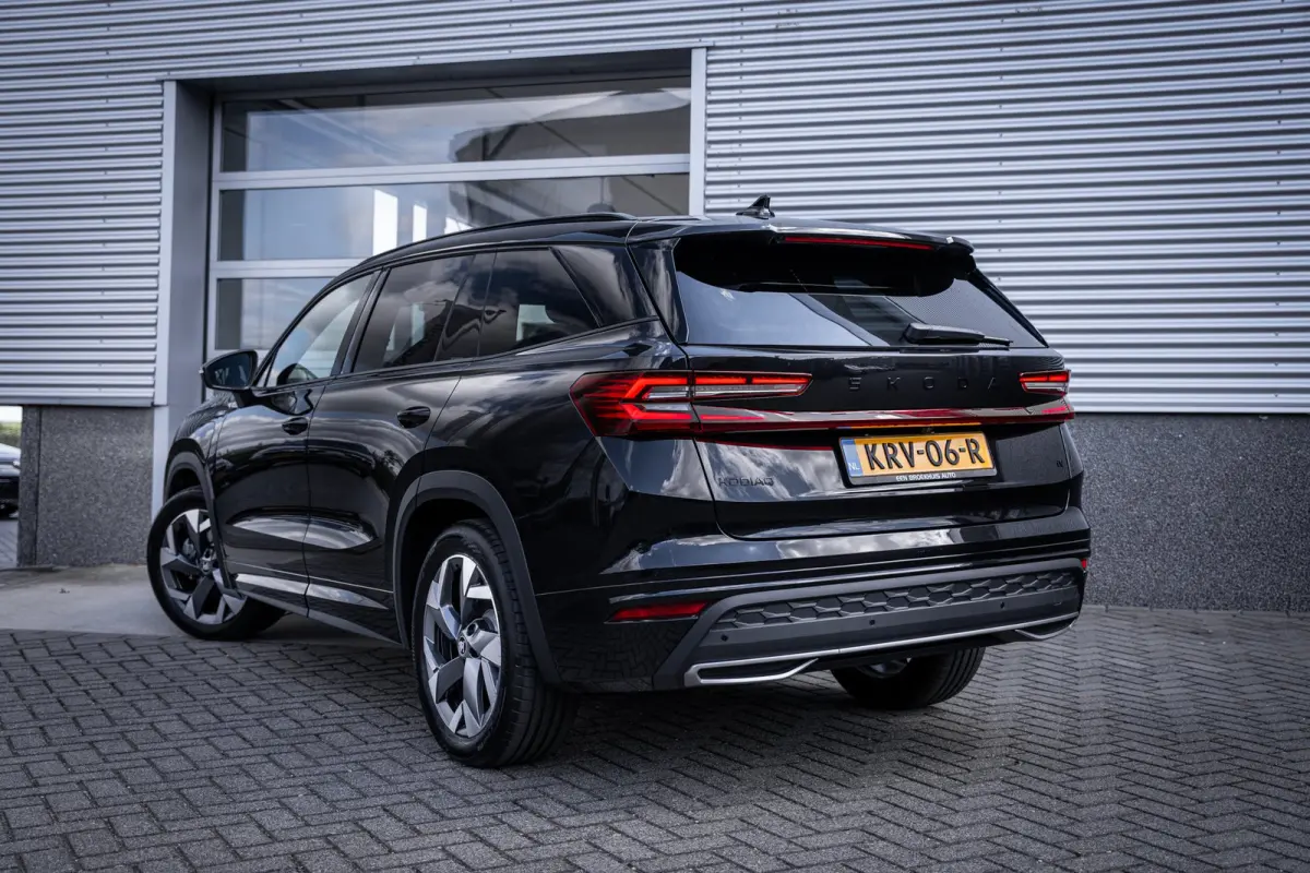 1.5 TSI PHEV Sportline Business | Achteruitrijcamera | Apple Carplay/Android Auto|telefoonintegratie premium | Cruise control adaptief