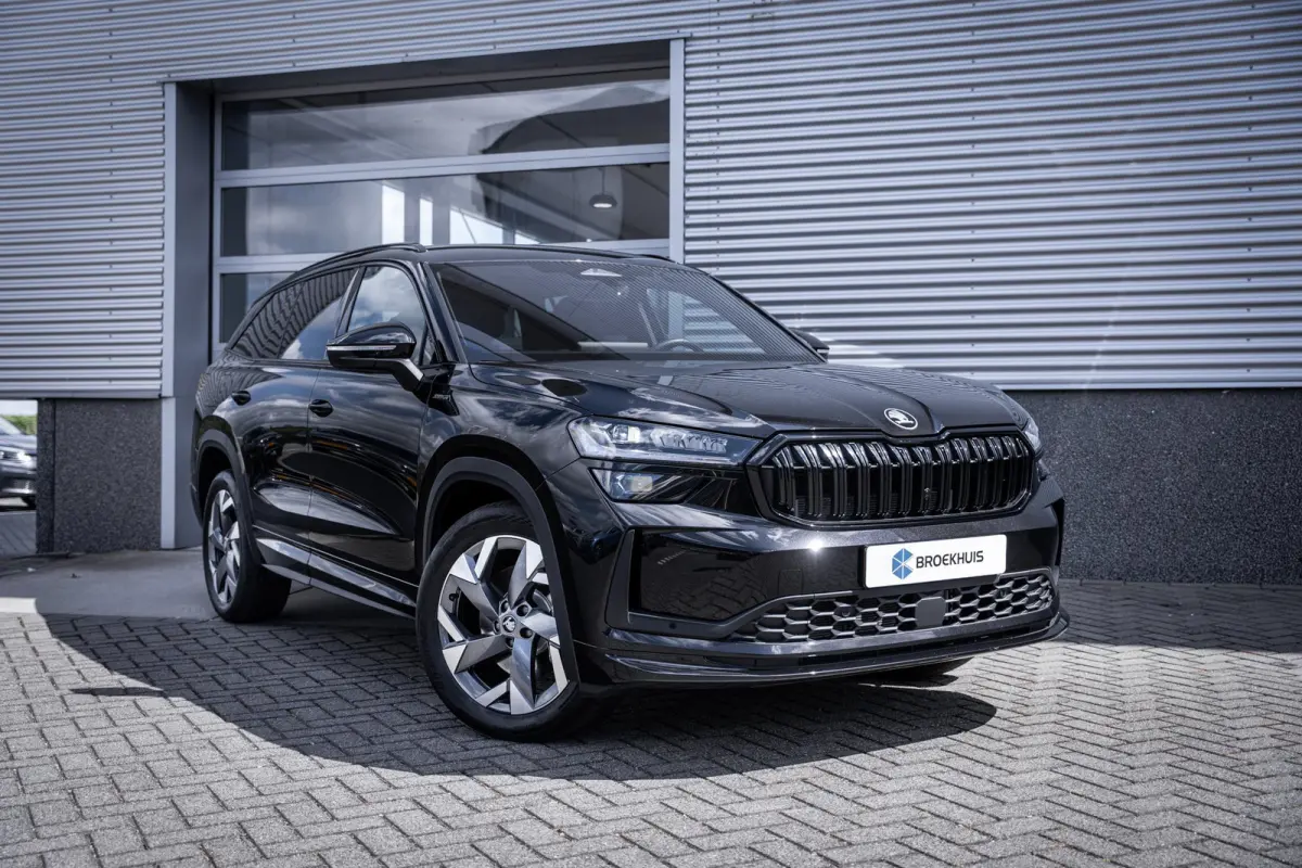 1.5 TSI PHEV Sportline Business | Achteruitrijcamera | Apple Carplay/Android Auto|telefoonintegratie premium | Cruise control adaptief