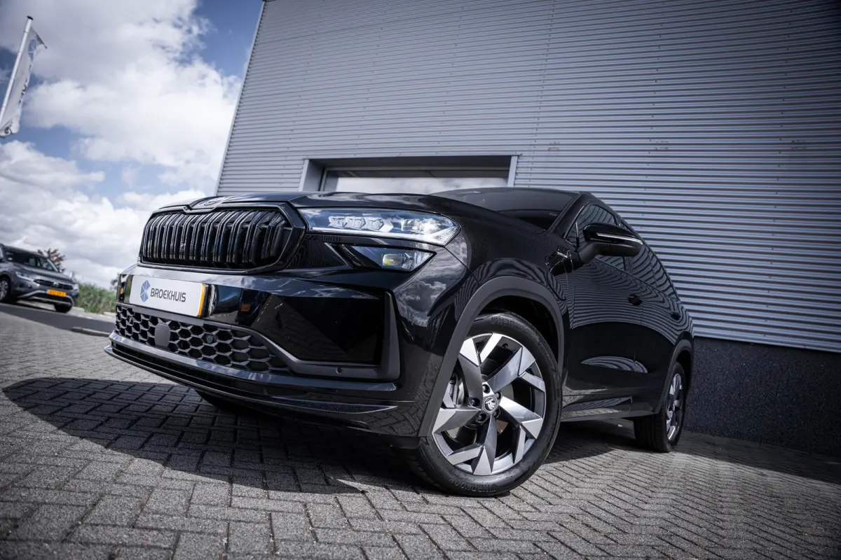 1.5 TSI PHEV Sportline Business | Achteruitrijcamera | Apple Carplay/Android Auto|telefoonintegratie premium | Cruise control adaptief