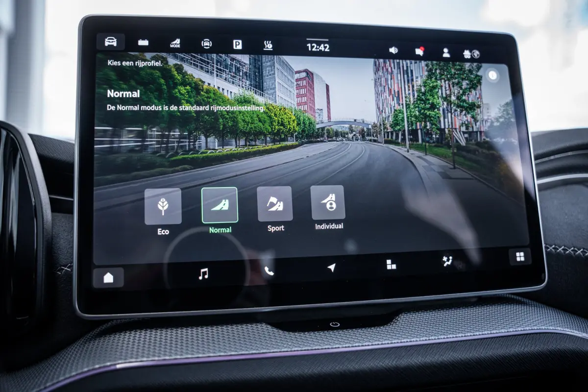1.5 TSI PHEV Sportline Business | Achteruitrijcamera | Apple Carplay/Android Auto|telefoonintegratie premium | Cruise control adaptief