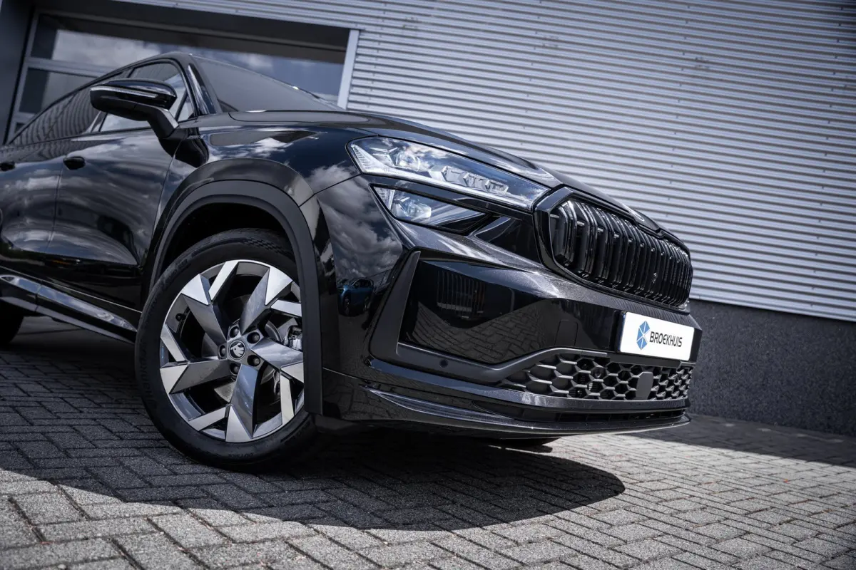 1.5 TSI PHEV Sportline Business | Achteruitrijcamera | Apple Carplay/Android Auto|telefoonintegratie premium | Cruise control adaptief