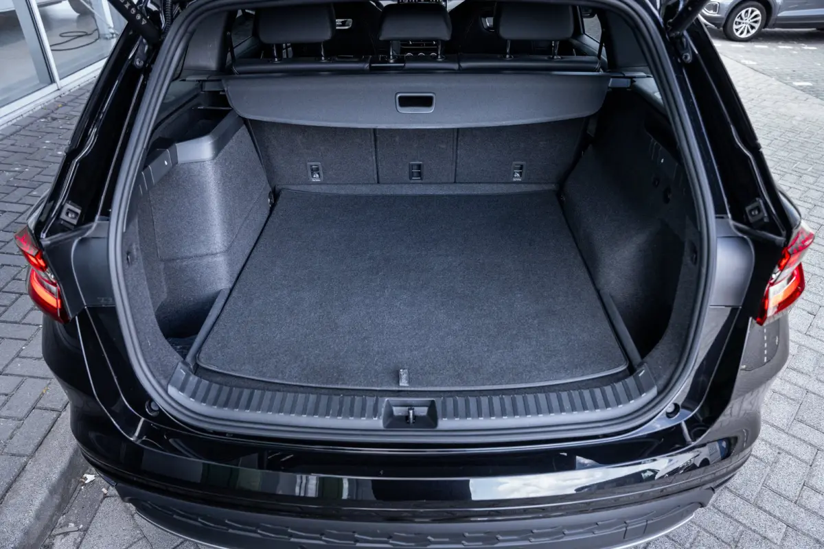 1.5 TSI PHEV Sportline Business | Achteruitrijcamera | Apple Carplay/Android Auto|telefoonintegratie premium | Cruise control adaptief
