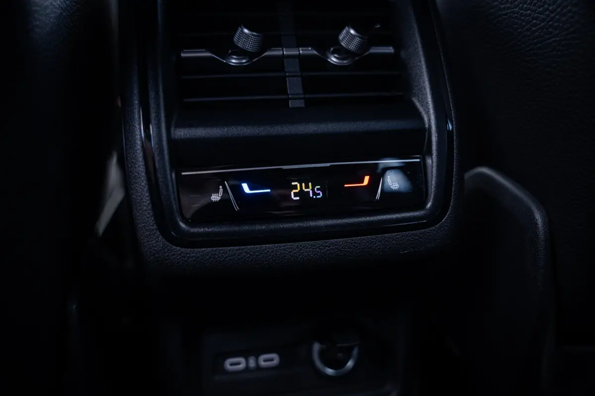 1.5 TSI PHEV Sportline Business | Achteruitrijcamera | Apple Carplay/Android Auto|telefoonintegratie premium | Cruise control adaptief