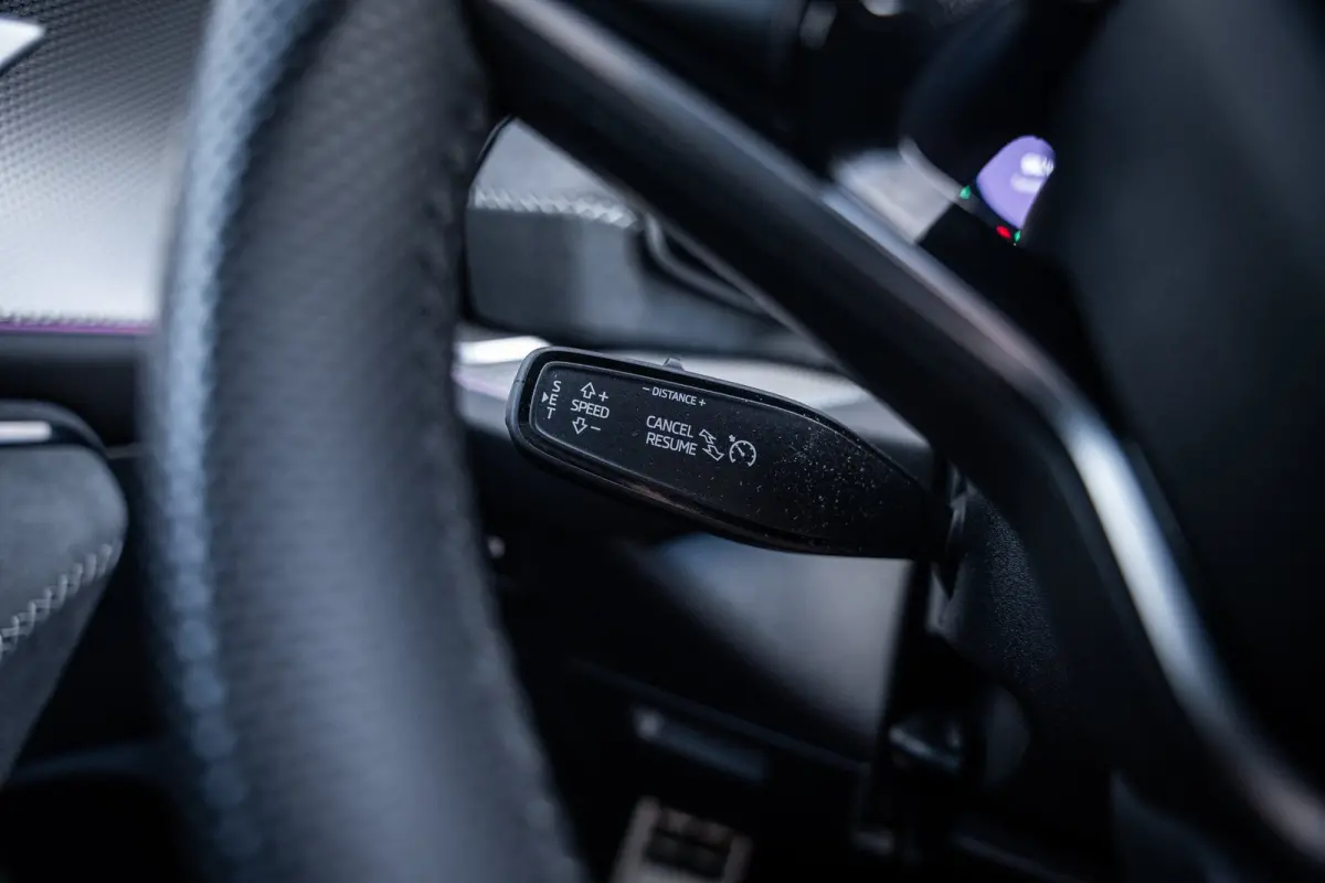 1.5 TSI PHEV Sportline Business | Achteruitrijcamera | Apple Carplay/Android Auto|telefoonintegratie premium | Cruise control adaptief