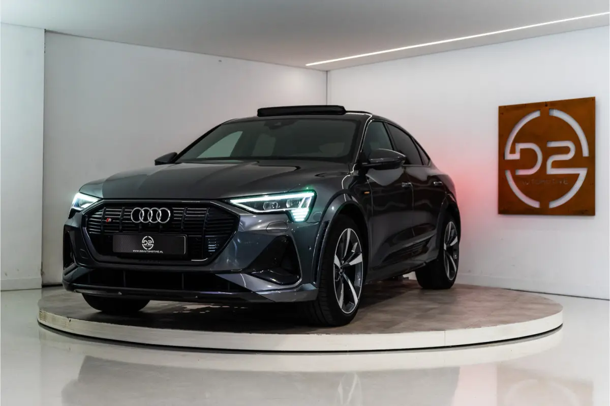 S Quattro 95 kWh 504PK | Pano | Sfeer | B&O | ACC | Leder | 12 MND Garantie