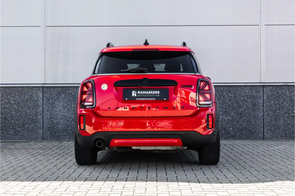 1.5 Cooper ALL4 Chili Pano / Harman Kardon / Elek Stoelen / Leder / Adaptive Cruise /