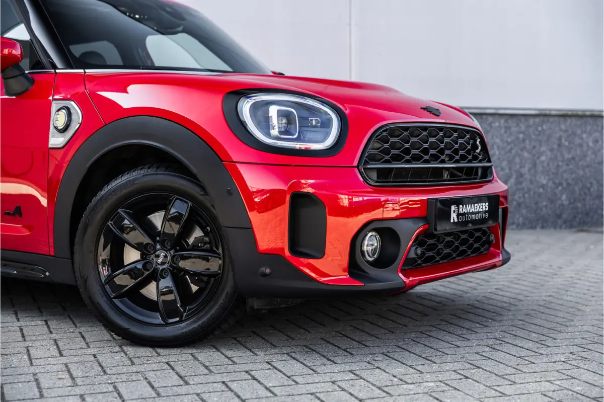 1.5 Cooper ALL4 Chili Pano / Harman Kardon / Elek Stoelen / Leder / Adaptive Cruise /