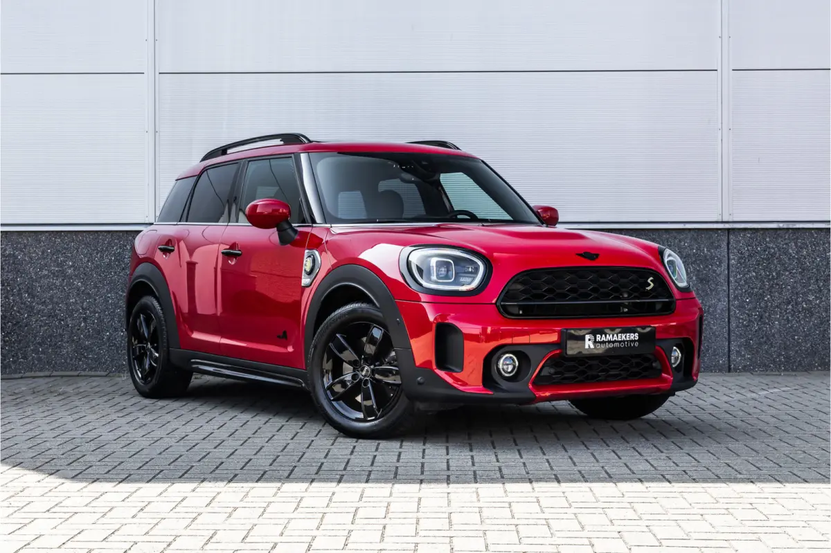 1.5 Cooper ALL4 Chili Pano / Harman Kardon / Elek Stoelen / Leder / Adaptive Cruise /