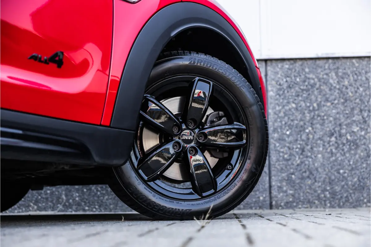 1.5 Cooper ALL4 Chili Pano / Harman Kardon / Elek Stoelen / Leder / Adaptive Cruise /