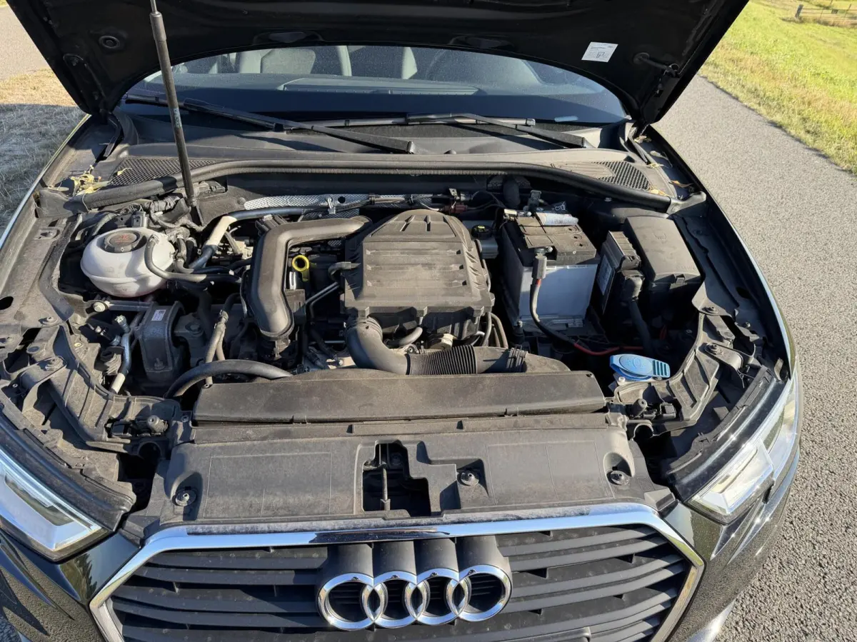 TFSI, 5 d autom17 inch navi boekjes 117537km