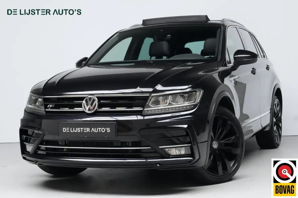 2.0 TSI 4Motion 3x R-Line Automaat 230 PK | Pano-dak | Virtual | Acc | CarPlay | Stoelverwarming | Trekhaak | Pdc |