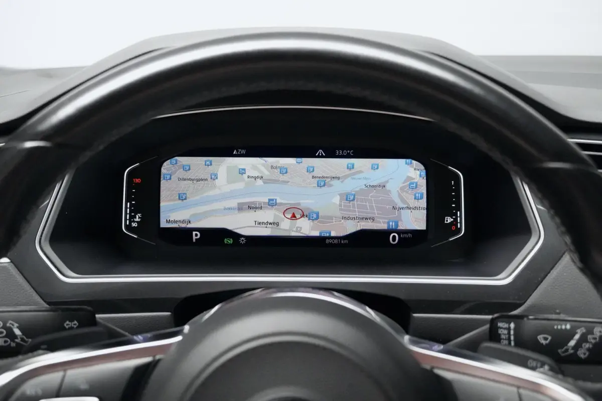 2.0 TSI 4Motion 3x R-Line Automaat 230 PK | Pano-dak | Virtual | Acc | CarPlay | Stoelverwarming | Trekhaak | Pdc |